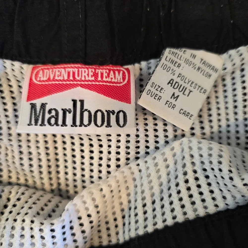Vintage Marlboro Adventure Team Black Nylon Swim Trunks Shorts Red Belt Mens M